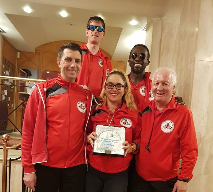 Nice soulève le trophée à Turin !